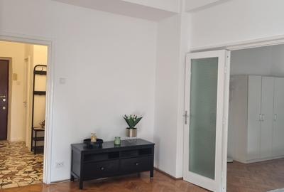 Dacia - Metropolis - 2