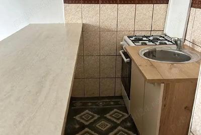 Garsonieră semidecomandată în Granit - 2