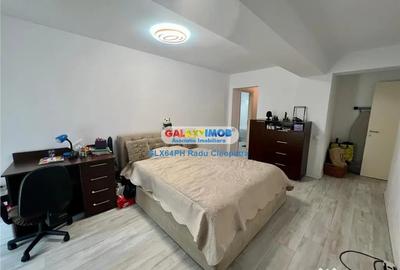 Apartament cu 3 camere decomandat în Albert
