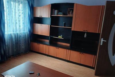 Apartament cu 3 camere în Grădinile - 2