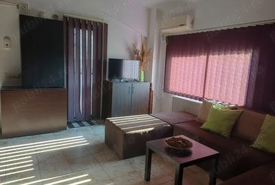Apartament 3 camere, zona reziden?iala linistita Mamaia Sat - 2