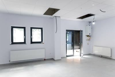 Spatiu comercial de inchiriat - 125,5 mp - 15