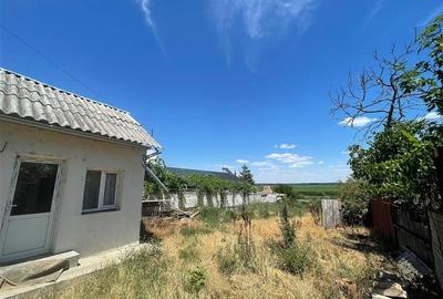 Teren cu casa de vanzare in zona Vararie Tulcea - 1