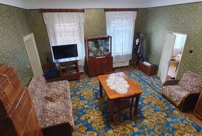 Apartament cu 2 camere nedecomandat în Azuga - 3