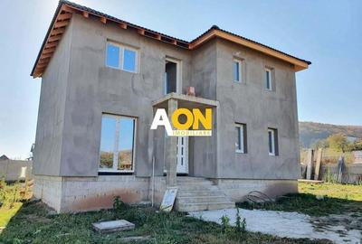 Casa cu predare la cheie, 5 camere, 354 mp teren, Micesti