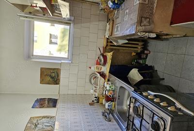 Vand apartament 3 camere - 9