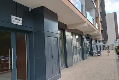 Spațiu comercial modern pentru farmacie/ clinică veterinară/ pet shop