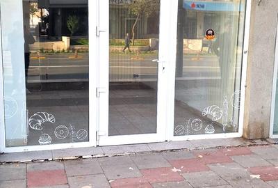 Spațiu comercial, de 54 mp, în Casa de Cultură