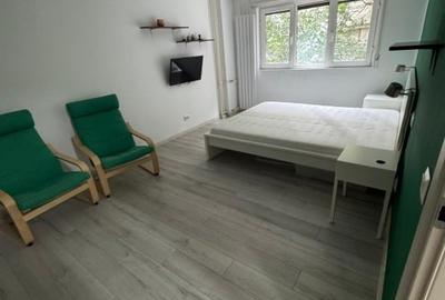 Garsonieră decomandată în Universitate - 7