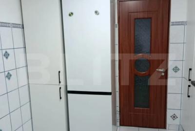 Apartament cu 3 camere decomandat în George Enescu - 4