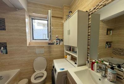 Ap. 2 cam decomandat capat CUG, loc de parcare, inchiriat cu 400 euro - 5