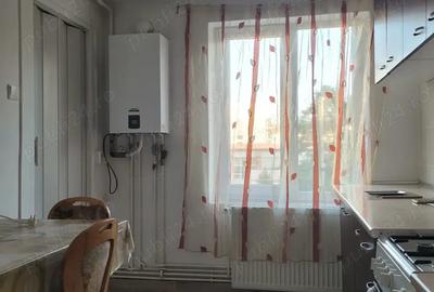 Apartament cu 2 camere decomandat în Marghita - 3