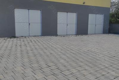 Spațiu comercial, de 390 mp, în Central - 11