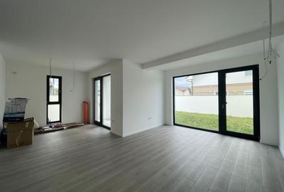 Duplex modern cu 4 camere și toate utilitățile în Moșnița Veche - 1