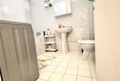 Apartament cu 3 camere decomandat, mobilat în Nerva Traian - 11