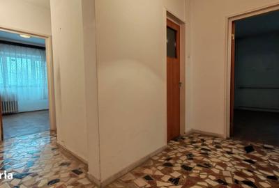 Apartament cu 4 camere decomandat în Pantelimon - 6