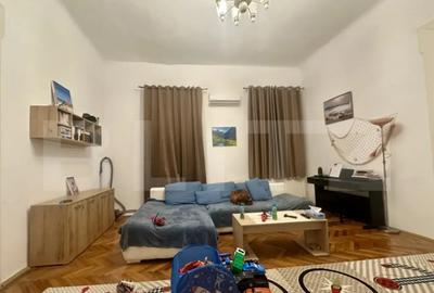 Apartament cu 3 camere semidecomandat în Central - 3