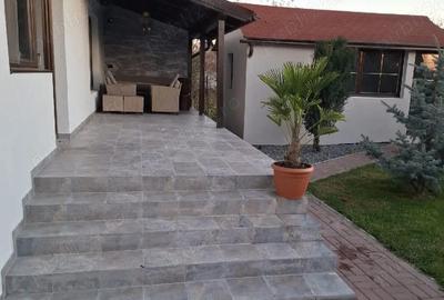 Casă în Central - 1