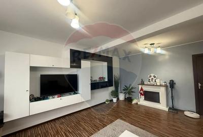 Casă cu 5 camere în Șimnicu de Sus - 3