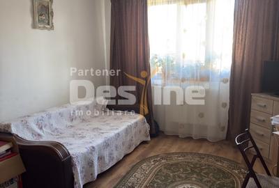 Casă individuală cu 5 camere cu Canalizare în Rovine - 4