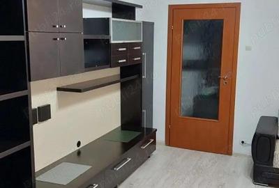 Garsoniera titan-piliclinica-stradal-metrou 5 minute Garsoniera titan-piliclinica-stradal-metrou 5 minute - 1