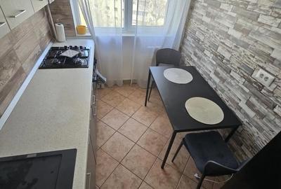 Apartament cu 3 camere semidecomandat în Veteranilor - 4