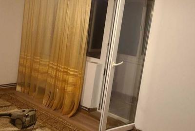 Apartament cu 3 camere decomandat în Central - 10