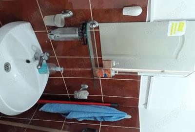 Spațiu comercial, de 15 mp, în Tineretului - 3