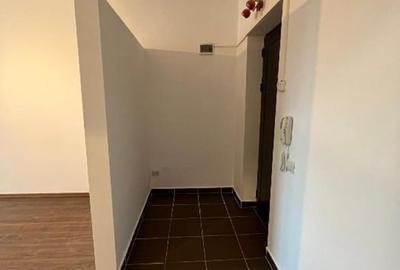 Garsoniera str Eclipsei, zona La Strada, 10 min distanta metrou Dimitrie Leonida - 3