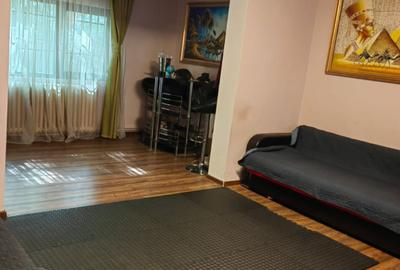 Apartament cu 2 camere semidecomandat în Central - 1