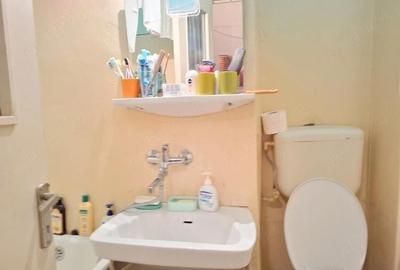Apartament cu 3 camere semidecomandat în Circumvalațiunii - 1