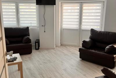 Apartament cu 3 camere decomandat în Decebal - 24