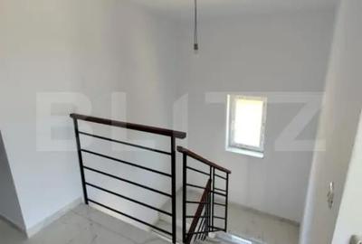 Casă cu 4 camere cu Teren 450 Mp în Central - 10