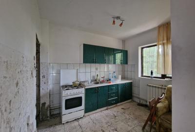 Casă individuală cu 4 camere cu Canalizare în Central - 25