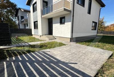 Vila cu 5 camere, 3 bai, 142mp in Ostratu/Corbeanca - 10