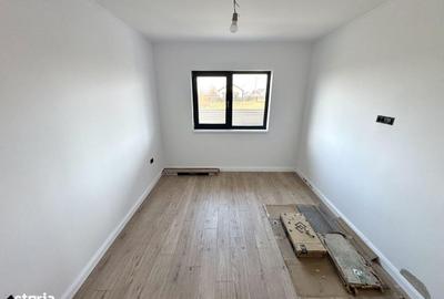 Casă cu 4 camere cu Teren 400 Mp în Miroslava - 7