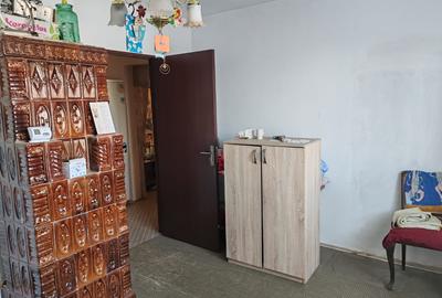 Pantelimon centru , langa Scoala - 13
