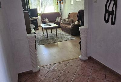 Chirie apartament 3 camere - 10