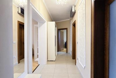Apartament cu 3 camere decomandat în Central - 1
