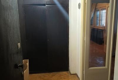 Apartament cu 3 camere semidecomandat în Calea Victoriei - 4