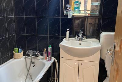 Apartament cu 3 camere decomandat în Central - 2