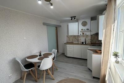 Apartament cu 3 camere decomandat în Central - 14