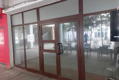 Spațiu comercial, de 80 mp, în Take Ionescu - 1