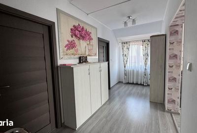 Casă cu 7 camere cu Teren 1080 Mp în Sânmartin - 17
