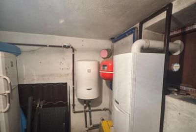 Casă cu 4 camere cu Teren 120 Mp în 1 Mai - 14