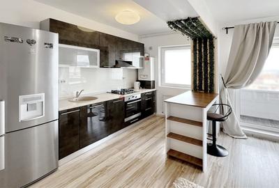 Priveliste Deosebita, Disponibil din 1 septembrie - 2