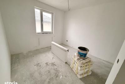Casă cu 4 camere cu Teren 270 Mp în Glina - 8