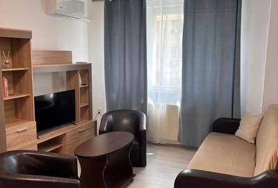 Inchiriez apartament