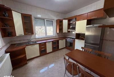 Casă cu 4 camere în Central - 15