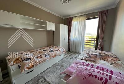 Casa deosebita cu 5 camere, terasa, curte si parcare in Dezmir - 9